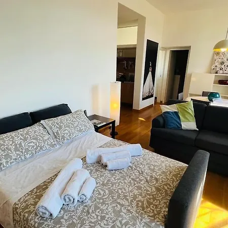 Apartment Politeama In The Heart Of The Palermo